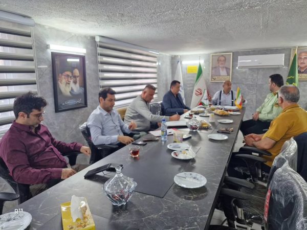 جلسه هیئت امنای میدان میوه و تره‌بار ولیعصر مورخ ۱ مهر ۱۴۰۴